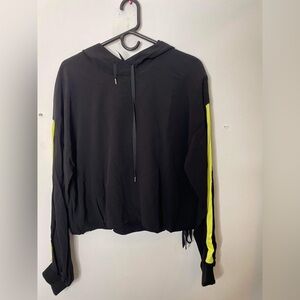 Top shop women’s small toggled viscose top